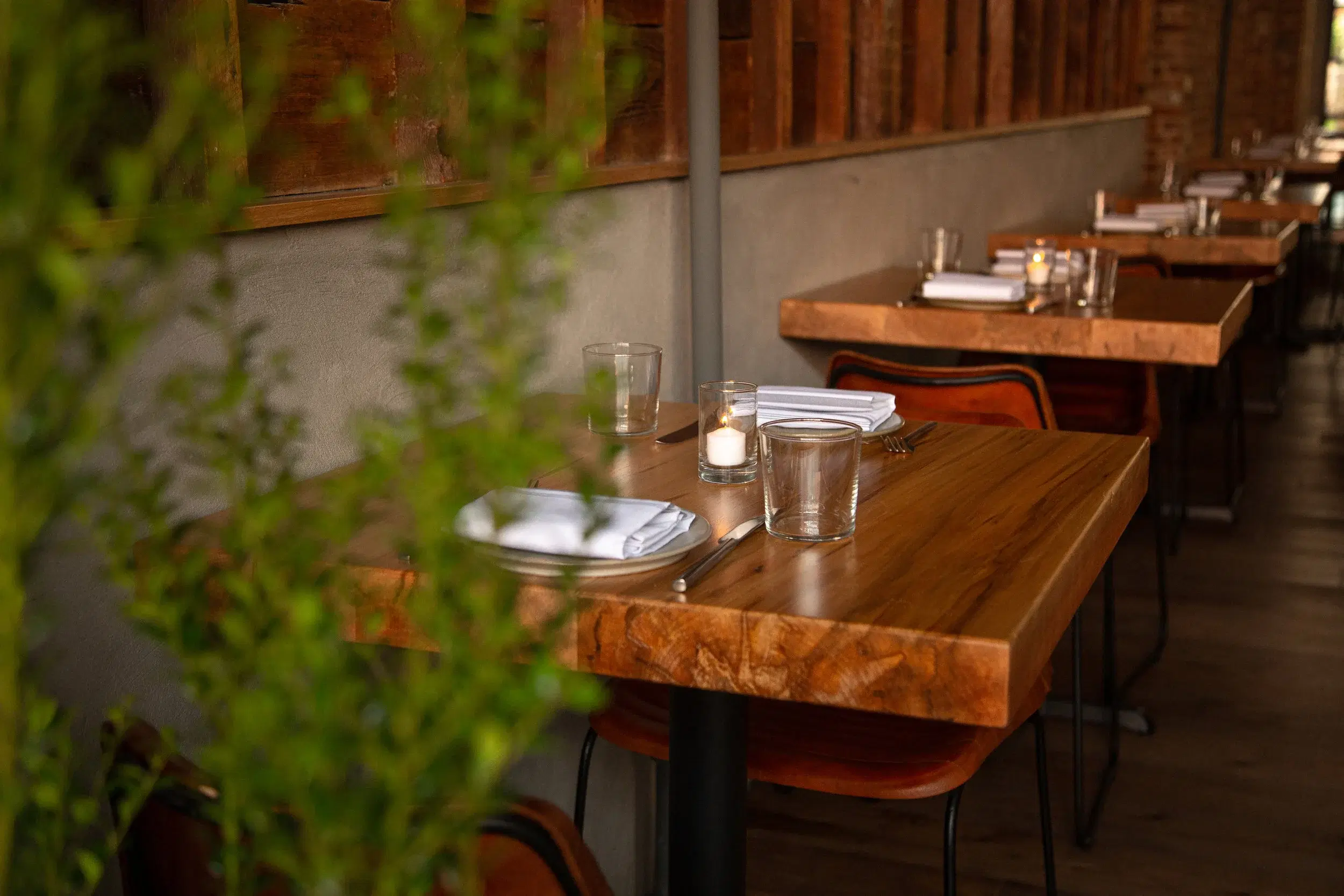 R40 restaurant in New York City, United States
