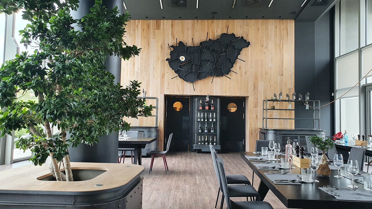 Kreinbacher Birtok restaurant in Somlóvásárhely