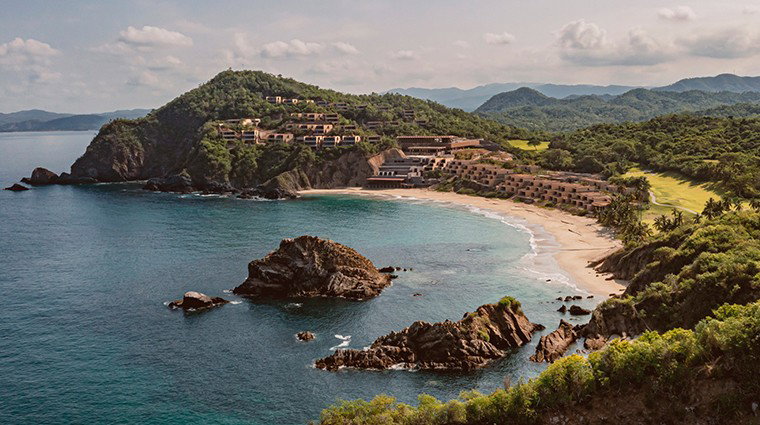 Four Seasons Resort Tamarindo hotel in Costalegre, Mexico