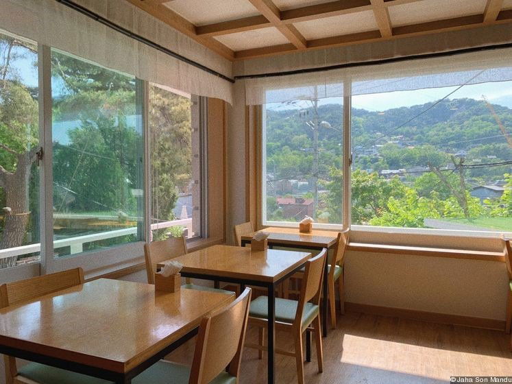 Jaha Son Mandu, Restaurant in Seoul