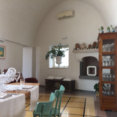 Osteria Casale Ferrovia, Restaurant in Carovigno