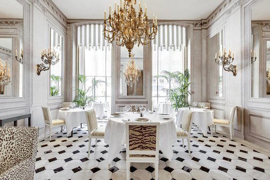 Apicius restaurant in Montbrison