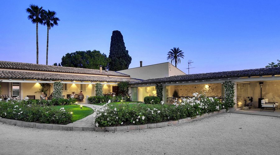 Donna Coraly Country Boutique Hotel, Arenella, Italy