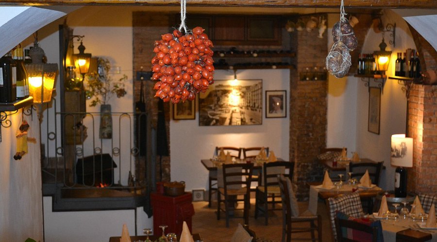 Garum restaurant in Beaune, France