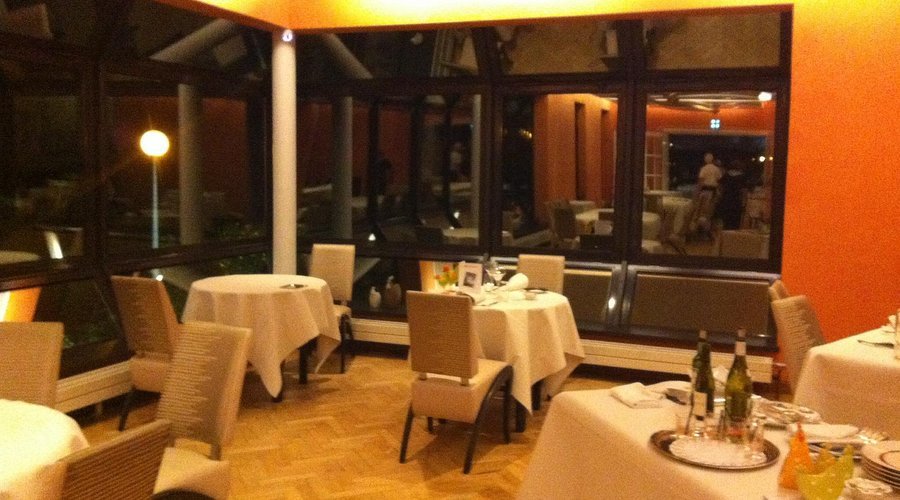 Au Vieux Couvent, Restaurant in Rhinau