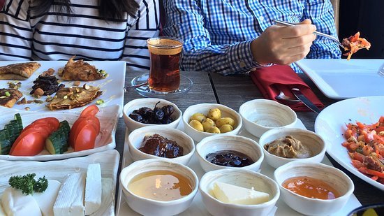 The Gundis restaurant in Chicago, United States