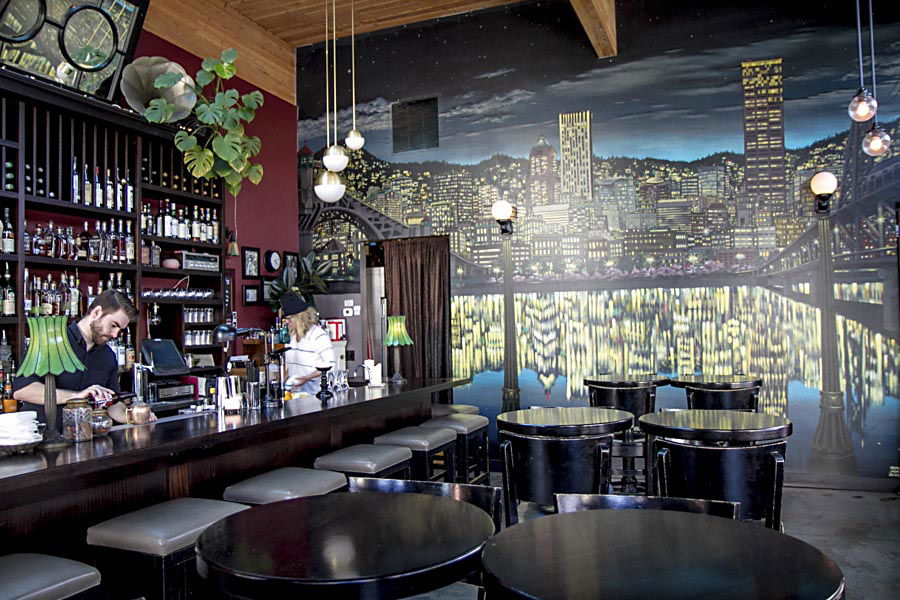 Expatriate, Bar in Portland