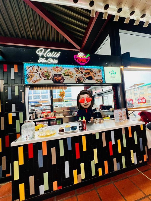 Xin Chào restaurant in Houston, United States