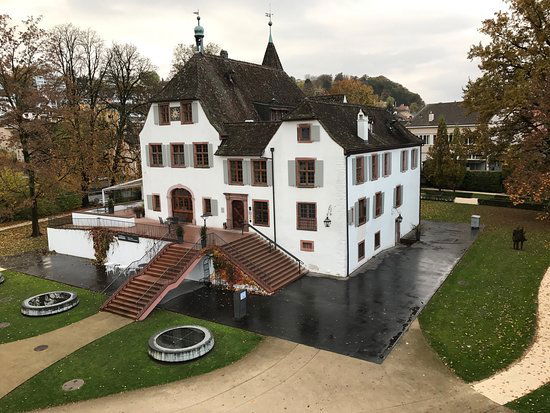 Schloss Binningen, Restaurant in Binningen
