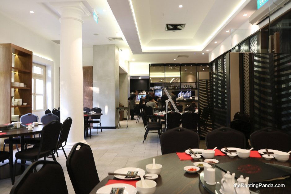 New Ubin Seafood at CHIJMES, Restaurant in Singapore