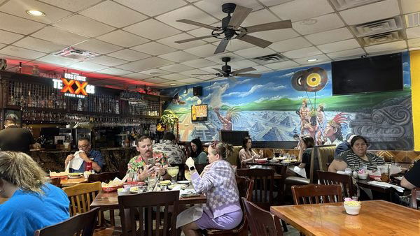 Ema, Restaurant in Houston