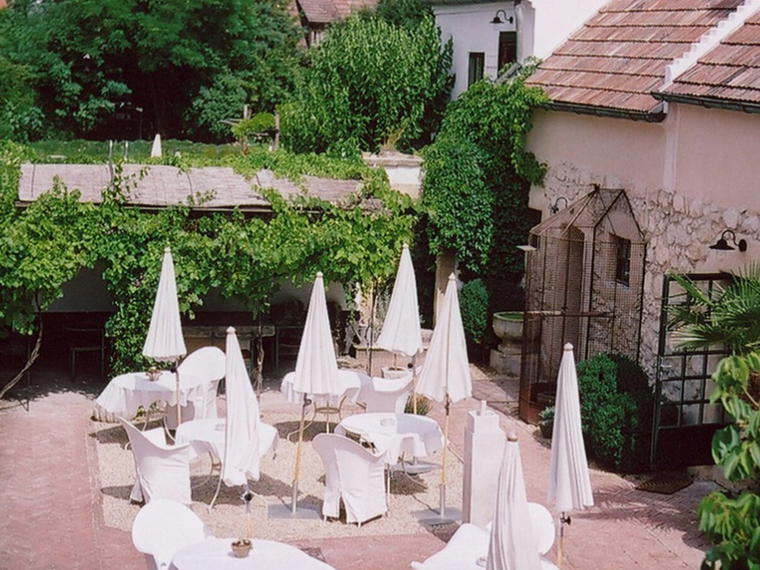 Taubenkobel, Schützen am Gebirge, Austria