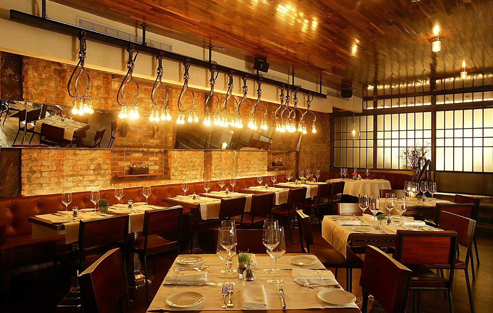 Quality Meats restaurant in New York City, United States