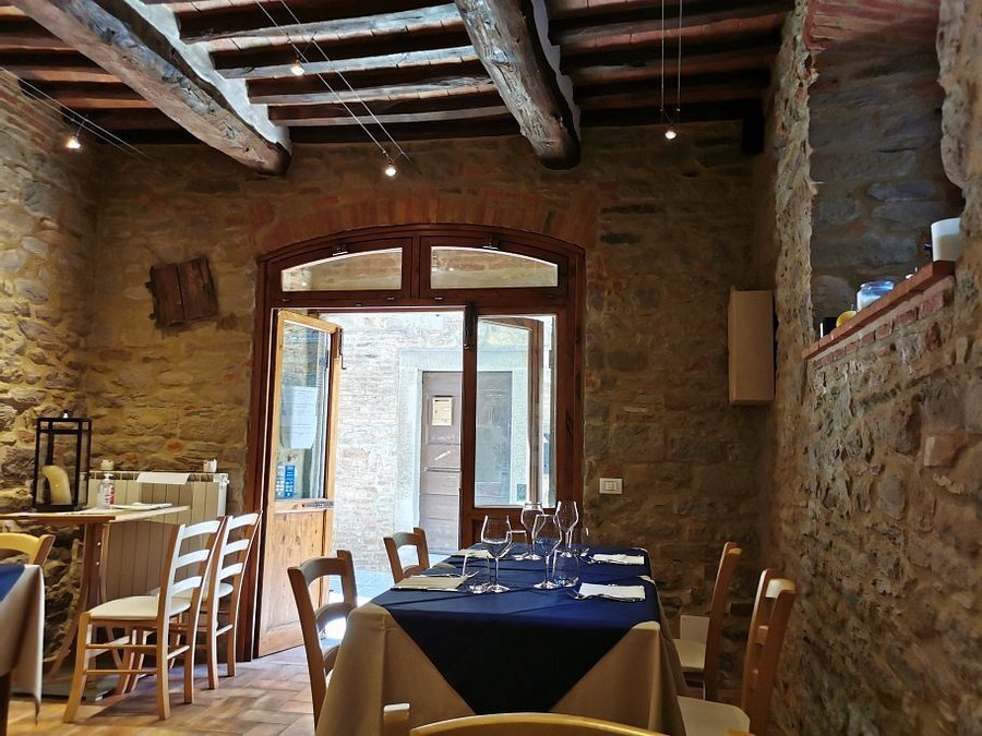 Enoteca Meucci restaurant in Cortona, Italy