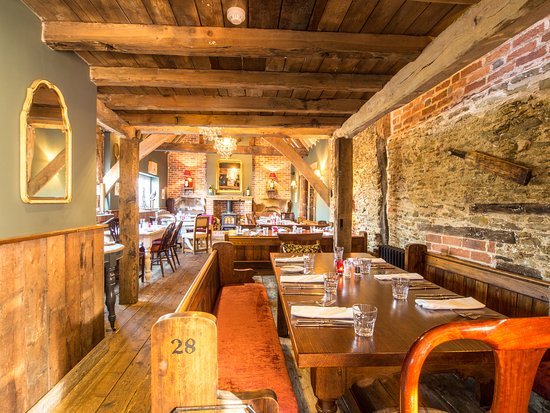 The Bat & Ball, Restaurant in Cuddesdon