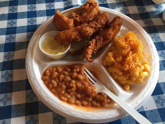 Gus’s World Famous Chicken, Memphis, United States