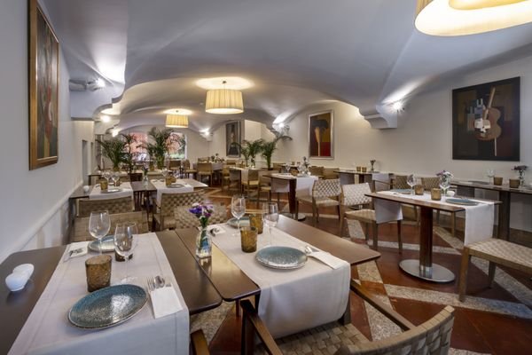 Borona Bistró restaurant in Cáceres, Spain