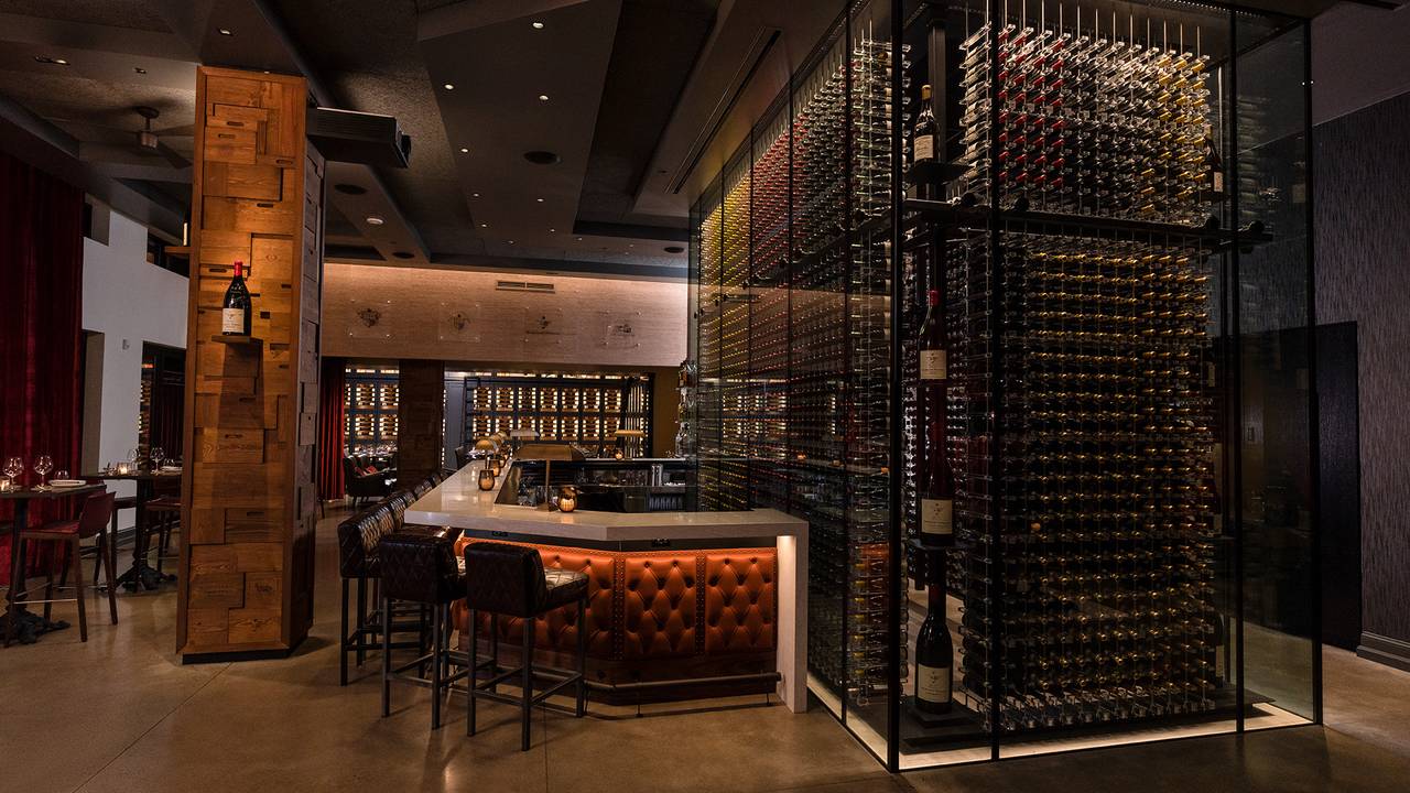 Domaine Serene Wine Lounge Lake Oswego restaurant in Willamette Valley, United States