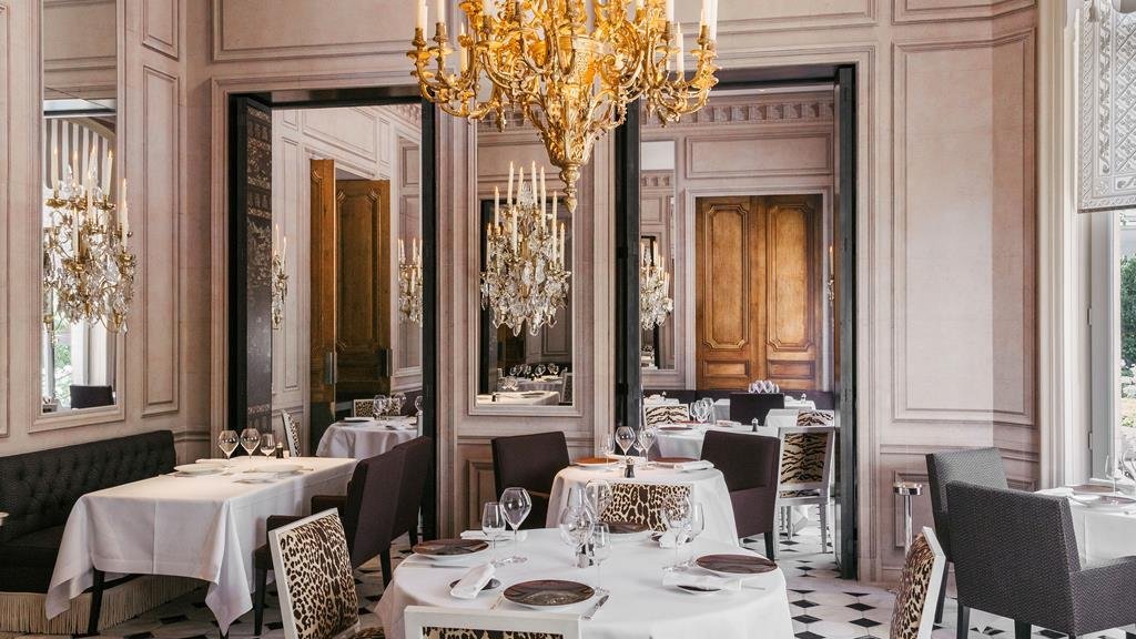 Apicius, Restaurant in Paris