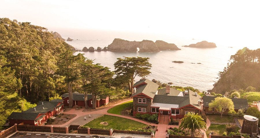 Harbor House hotel in Elk, United States