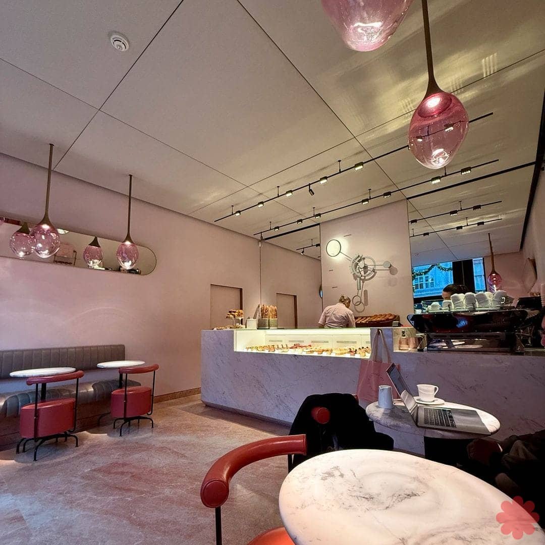 The Connaught Pâtisserie by Nicolas Rouzaud restaurant in London, United Kingdom