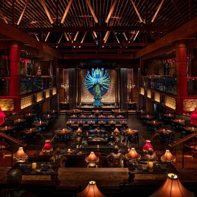 Luv2eat Thai Bistro restaurant in Los Angeles, United States