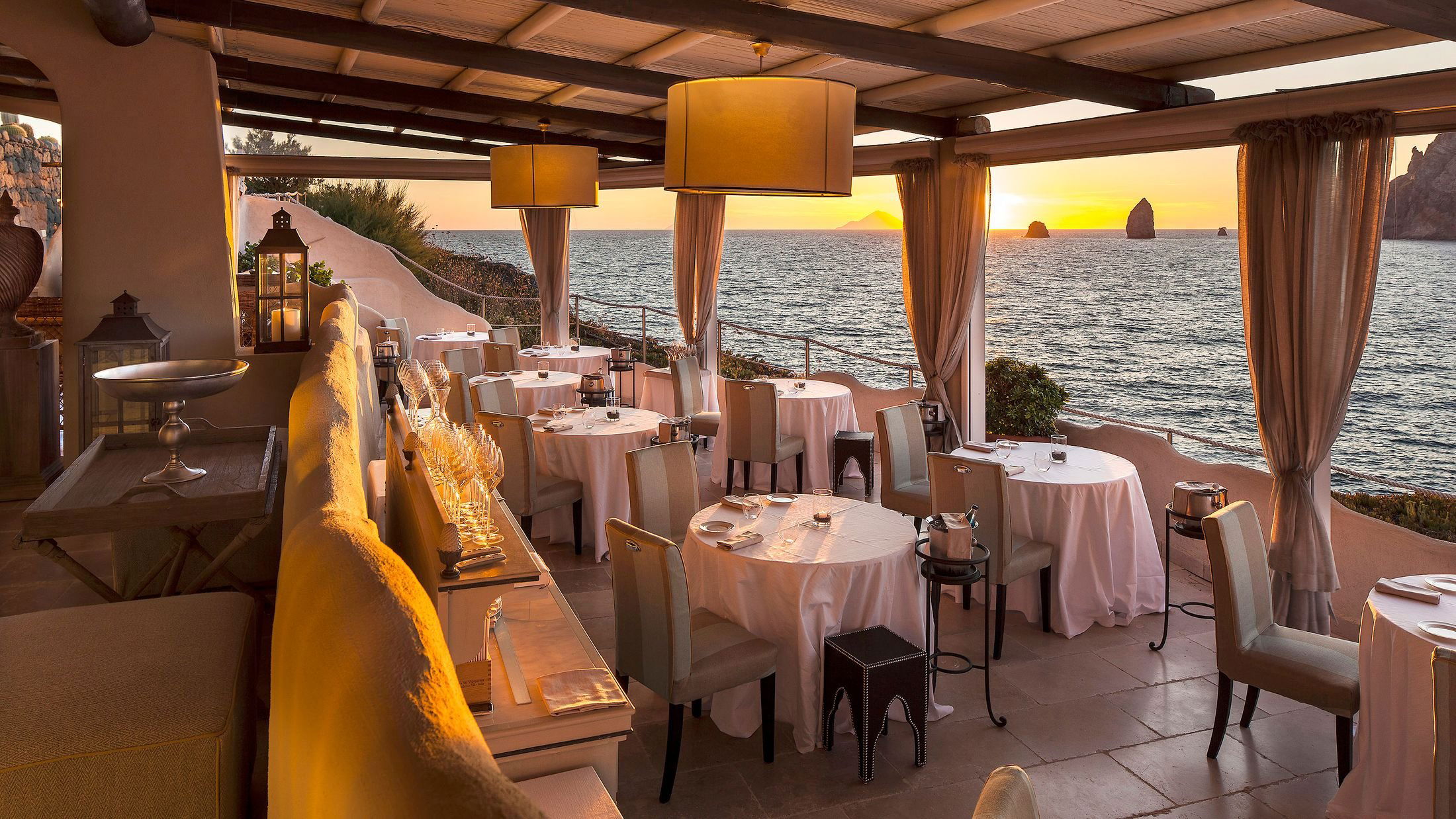 I Tenerumi Vegetarian Restaurant, Restaurant in Vulcanello