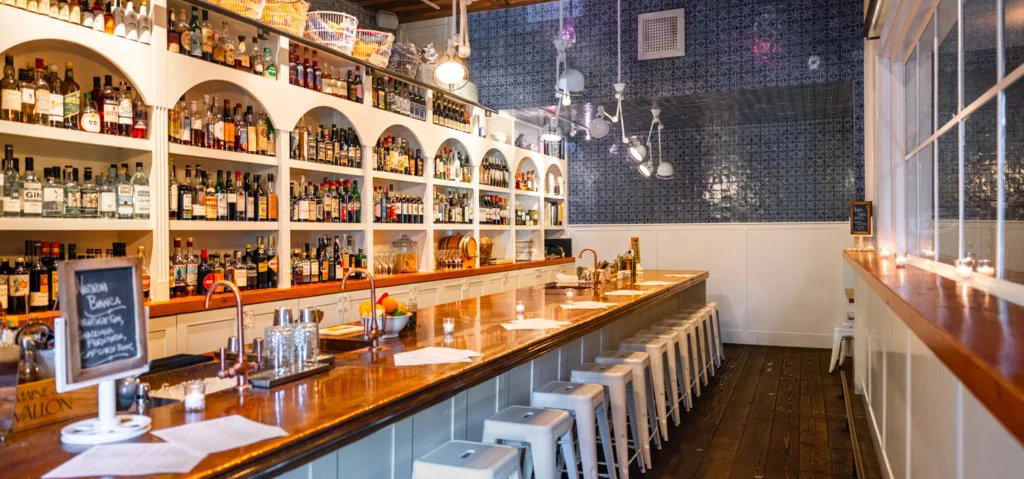 Walrus & Carpenter, Seattle, United States