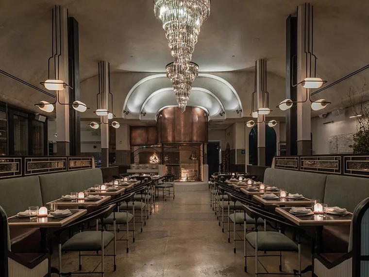 Gwen, Los Angeles, United States