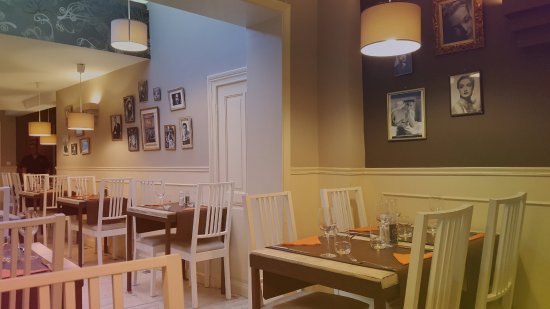 Le P'tit Bouchon restaurant in Gien, France