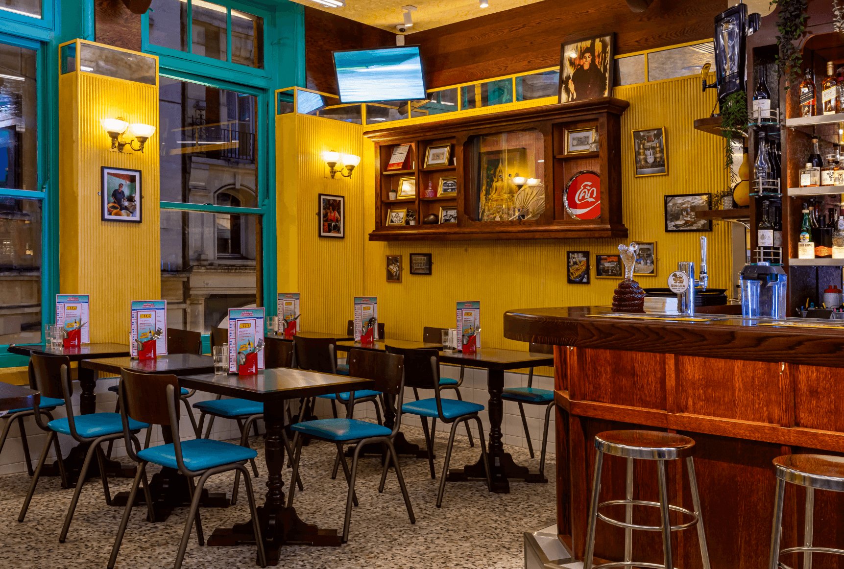 Speedboat Bar restaurant in London, United Kingdom