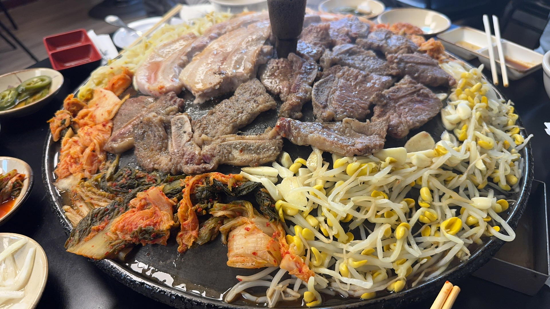 Tong Sam Gyup Goo Yi restaurant in New York City, United States