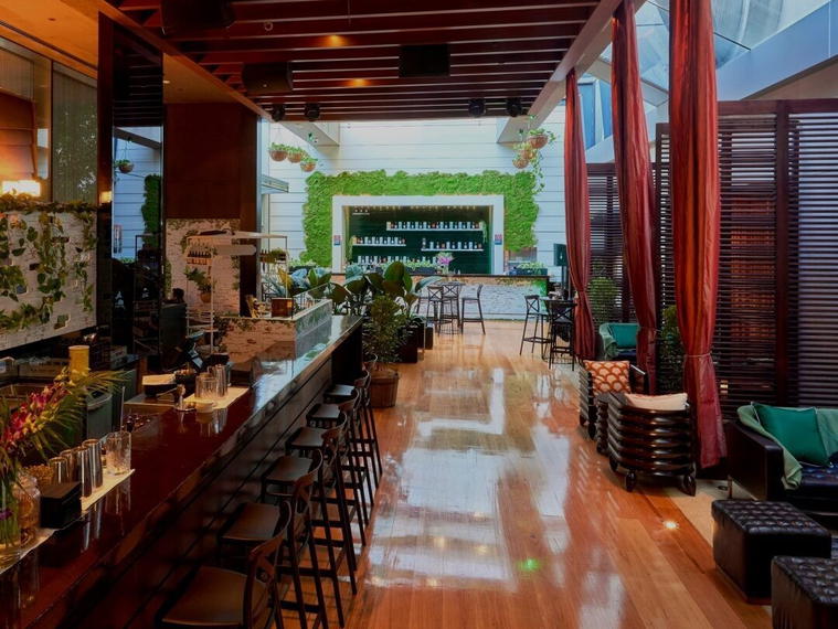 Zeta Bar - Sydney Hilton, Sydney, Australia