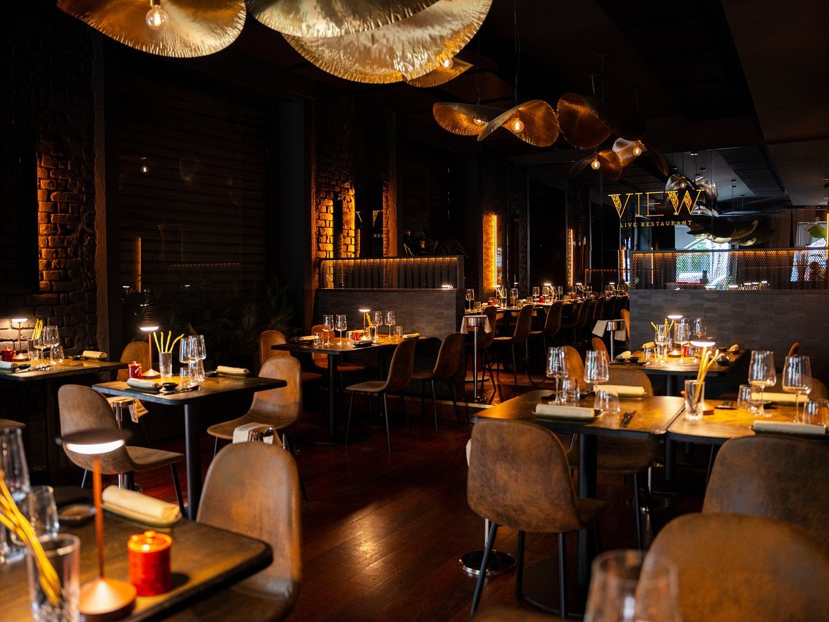 Sine by Di Pinto restaurant in Milan, Italy