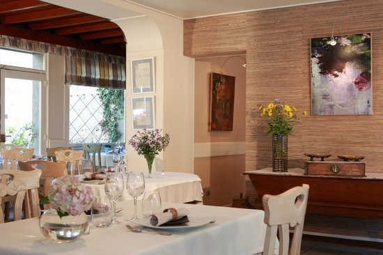 Burnel restaurant in Rouvres-en-Xaintois