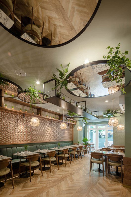 Atlântico, Restaurant in Porches