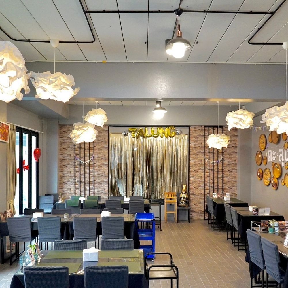 Yangzi Jiang, Restaurant in Chiang Mai