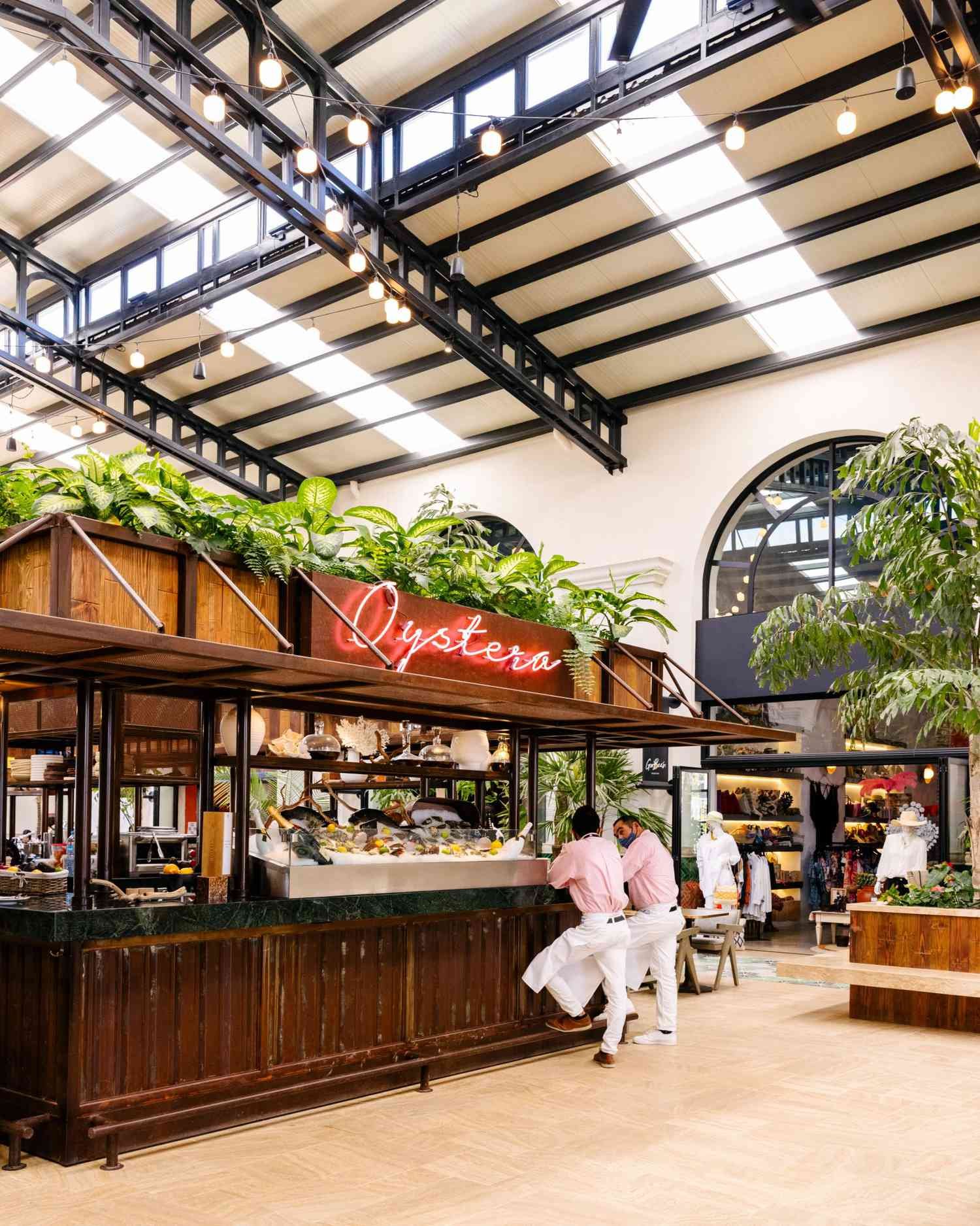 Oystera restaurant in Todos Santos