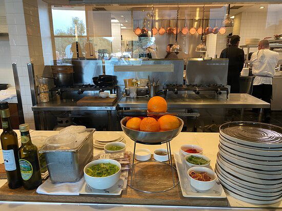 Marché Moderne, Restaurant in Newport Beach