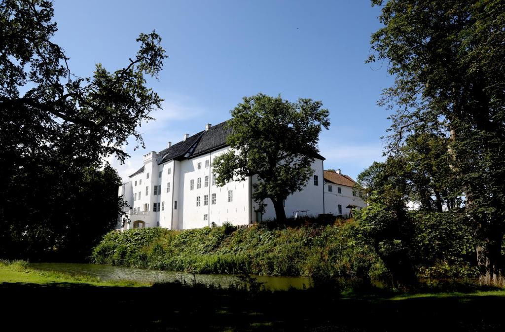 Dragsholm Slot, Hotel in Hørve