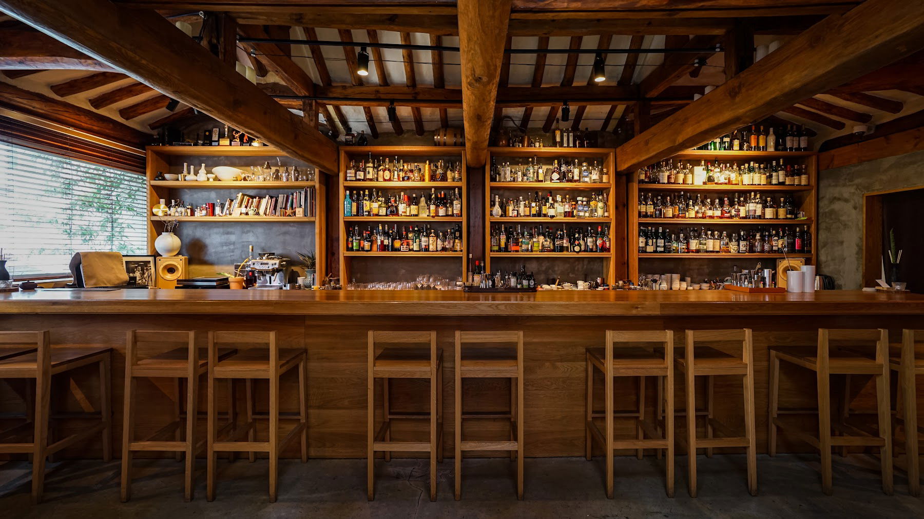 Bar Cham, Bar in Seoul