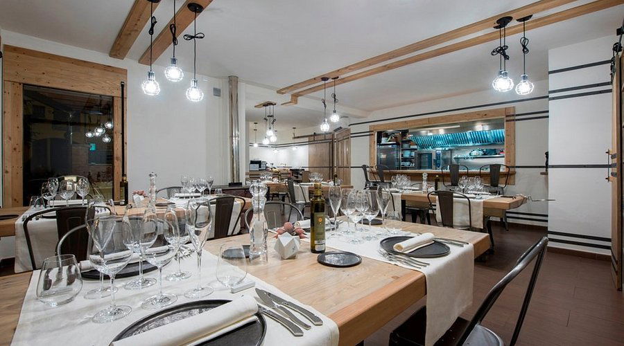 Quatre Molins, Restaurant in Cornudella de Montsant