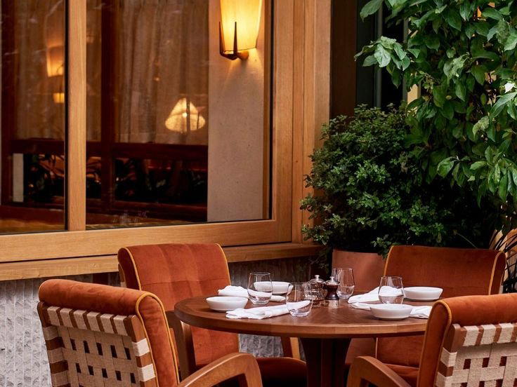 Dovetale, London, United Kingdom