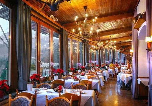 Vier, Restaurant in Kortrijk