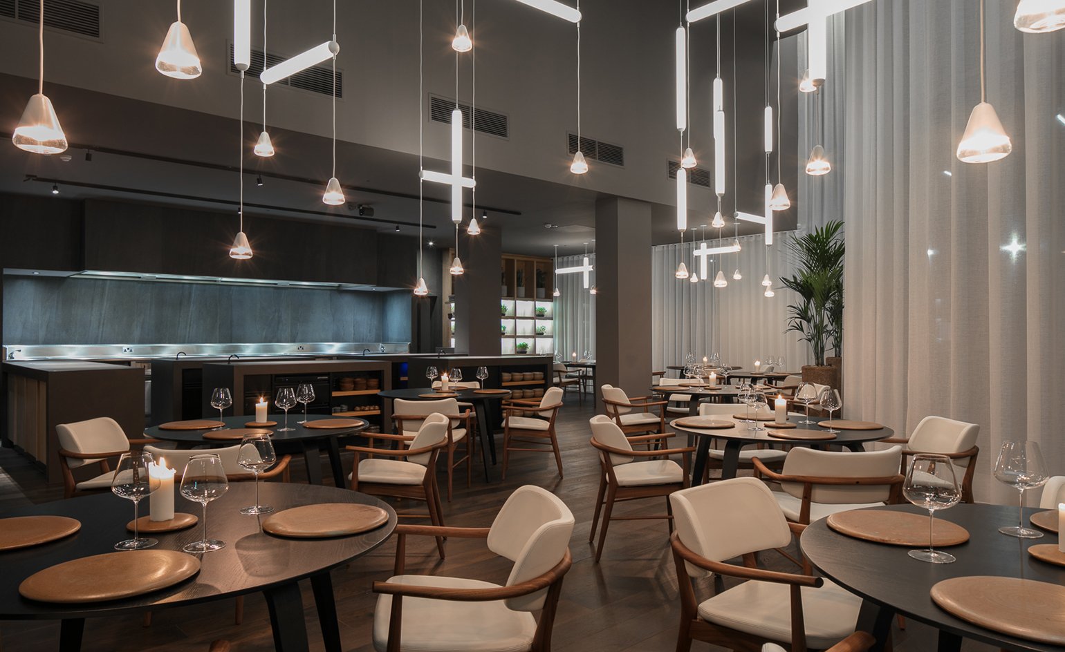 mana, Restaurant in Manchester