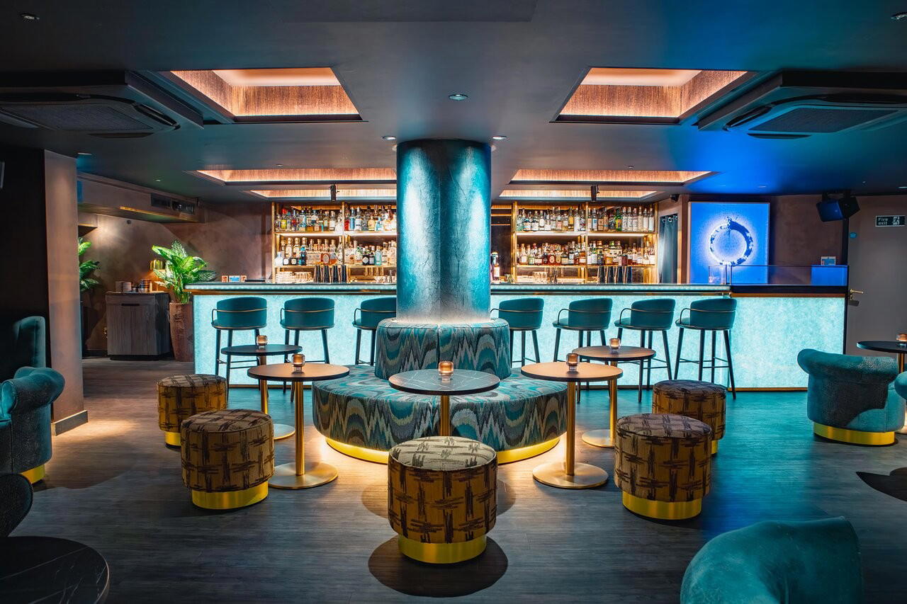 Viajante87, London, United Kingdom