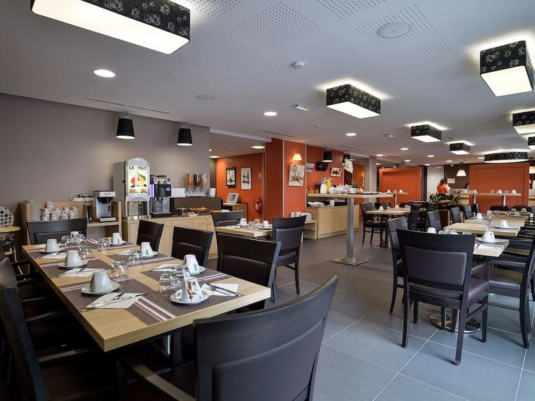 Le Chardonnay, Clermont-Ferrand, France