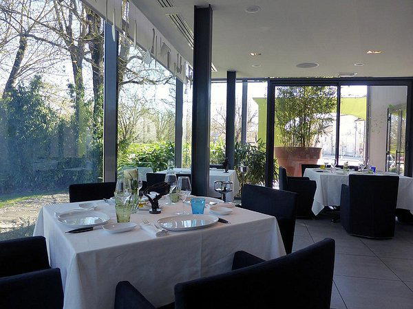La Table du Fleuve, Bourg-Charente, France