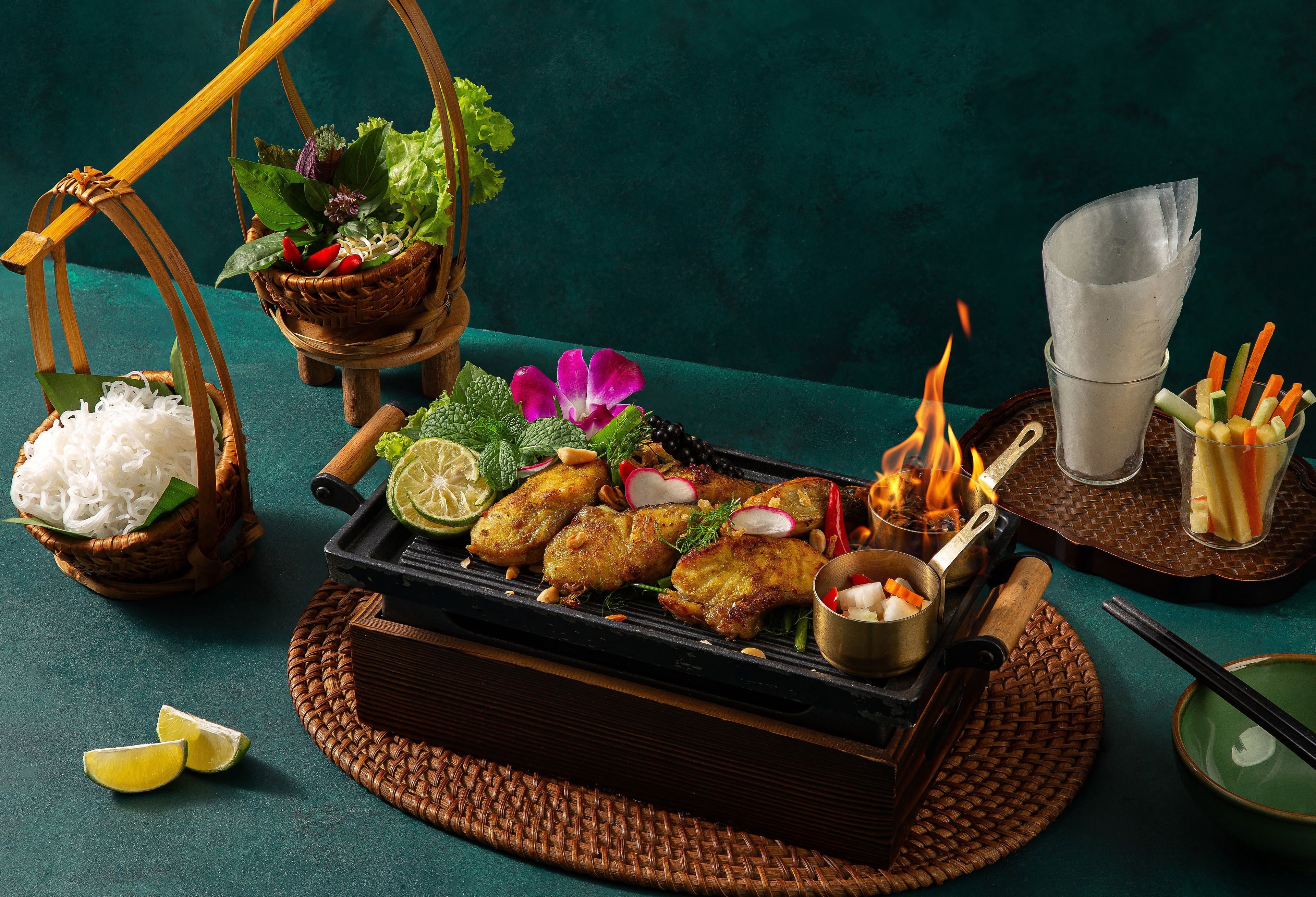 Tanh Tách, Restaurant in Hanoi