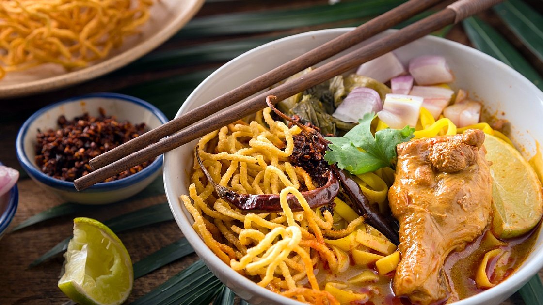 Chum (Saraphi) restaurant in Chiang Mai, Thailand